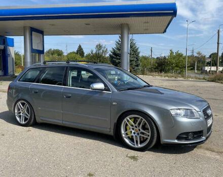 Серый Ауди А4, объемом двигателя 2 л и пробегом 290 тыс. км за 8500 $, фото 2 на Automoto.ua