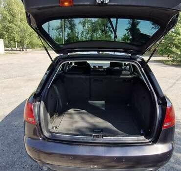 Серый Ауди А4, объемом двигателя 1.97 л и пробегом 300 тыс. км за 6000 $, фото 6 на Automoto.ua