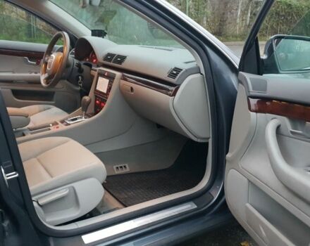 Серый Ауди А4, объемом двигателя 2.5 л и пробегом 333 тыс. км за 3000 $, фото 7 на Automoto.ua