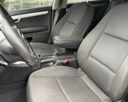 Сірий Ауді А4, об'ємом двигуна 2.7 л та пробігом 300 тис. км за 3000 $, фото 5 на Automoto.ua