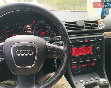 Сірий Ауді А4, об'ємом двигуна 1.98 л та пробігом 237 тис. км за 7500 $, фото 11 на Automoto.ua