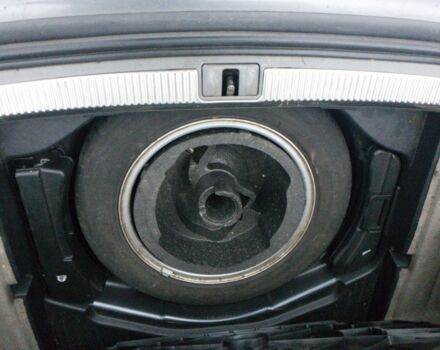 Серый Ауди А4, объемом двигателя 2.5 л и пробегом 333 тыс. км за 2900 $, фото 19 на Automoto.ua