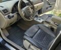 Сірий Ауді А4, об'ємом двигуна 2 л та пробігом 300 тис. км за 8600 $, фото 7 на Automoto.ua