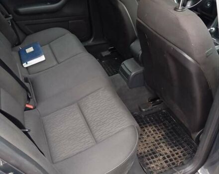 Сірий Ауді А4, об'ємом двигуна 1.6 л та пробігом 228 тис. км за 6999 $, фото 16 на Automoto.ua