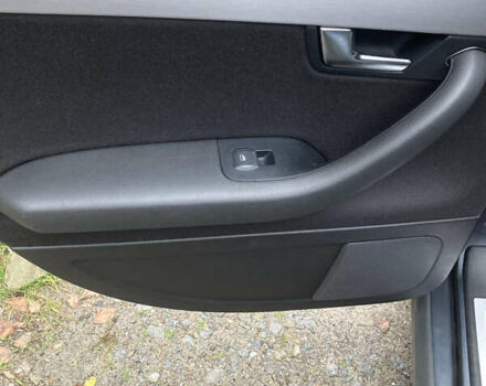 Серый Ауди А4, объемом двигателя 1.98 л и пробегом 223 тыс. км за 7500 $, фото 13 на Automoto.ua