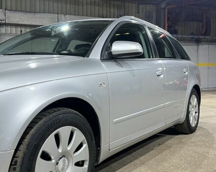 Серый Ауди А4, объемом двигателя 2 л и пробегом 284 тыс. км за 5600 $, фото 3 на Automoto.ua