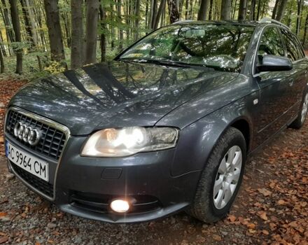 Серый Ауди А4, объемом двигателя 2 л и пробегом 357 тыс. км за 3750 $, фото 2 на Automoto.ua