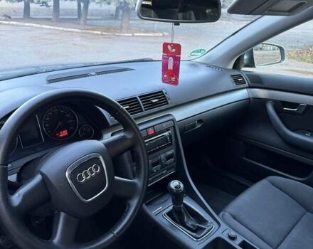 Ауді А4 2007 у Вознесенске на Automoto.ua Сірий Ауді А4, об'ємом двигуна 1.6 л та пробігом 204 тис. км за 6900 $, фото 4 на Automoto.ua
