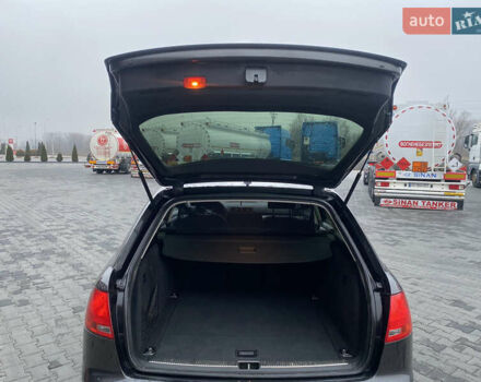 Серый Ауди А4, объемом двигателя 2 л и пробегом 305 тыс. км за 6999 $, фото 36 на Automoto.ua