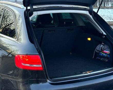 Сірий Ауді А4, об'ємом двигуна 1.8 л та пробігом 210 тис. км за 9850 $, фото 2 на Automoto.ua