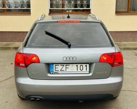 Серый Ауди А4, объемом двигателя 2 л и пробегом 160 тыс. км за 3951 $, фото 5 на Automoto.ua