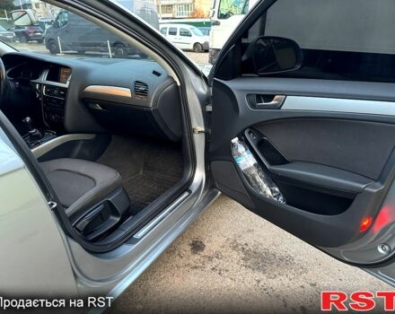 Сірий Ауді А4, об'ємом двигуна 2 л та пробігом 300 тис. км за 9400 $, фото 10 на Automoto.ua