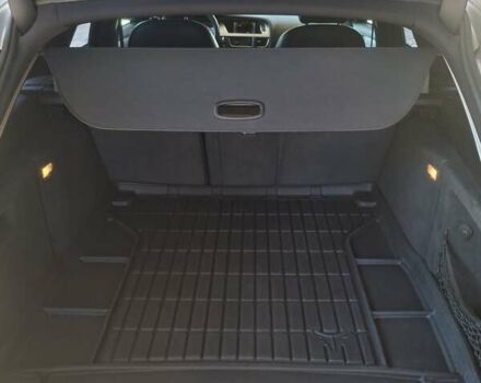 Серый Ауди А4, объемом двигателя 2.98 л и пробегом 361 тыс. км за 11000 $, фото 11 на Automoto.ua