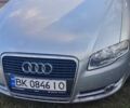 Сірий Ауді А4, об'ємом двигуна 1.6 л та пробігом 242 тис. км за 5900 $, фото 1 на Automoto.ua