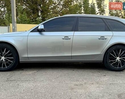 Сірий Ауді А4, об'ємом двигуна 2 л та пробігом 300 тис. км за 9400 $, фото 5 на Automoto.ua