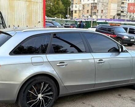 Сірий Ауді А4, об'ємом двигуна 2 л та пробігом 300 тис. км за 9400 $, фото 3 на Automoto.ua