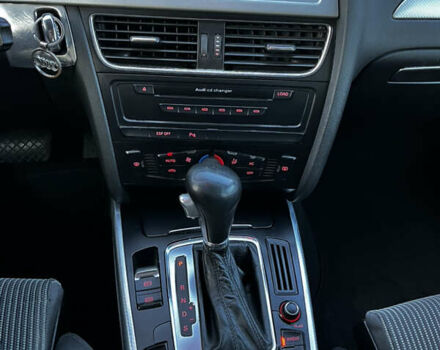 Серый Ауди А4, объемом двигателя 2 л и пробегом 246 тыс. км за 9500 $, фото 18 на Automoto.ua