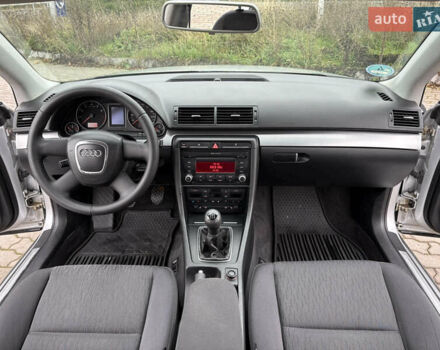 Сірий Ауді А4, об'ємом двигуна 1.6 л та пробігом 198 тис. км за 6950 $, фото 22 на Automoto.ua