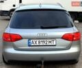 Сірий Ауді А4, об'ємом двигуна 2 л та пробігом 300 тис. км за 9400 $, фото 2 на Automoto.ua