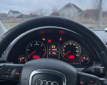 Сірий Ауді А4, об'ємом двигуна 2 л та пробігом 289 тис. км за 8050 $, фото 17 на Automoto.ua