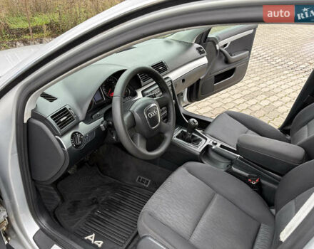 Серый Ауди А4, объемом двигателя 1.6 л и пробегом 196 тыс. км за 6750 $, фото 8 на Automoto.ua