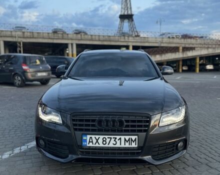 Серый Ауди А4, объемом двигателя 2 л и пробегом 380 тыс. км за 10500 $, фото 2 на Automoto.ua