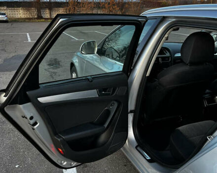 Серый Ауди А4, объемом двигателя 2 л и пробегом 246 тыс. км за 9500 $, фото 11 на Automoto.ua