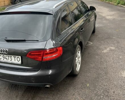 Сірий Ауді А4, об'ємом двигуна 2 л та пробігом 286 тис. км за 8650 $, фото 5 на Automoto.ua
