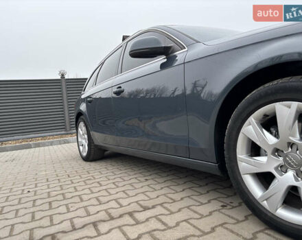 Серый Ауди А4, объемом двигателя 2 л и пробегом 292 тыс. км за 8600 $, фото 13 на Automoto.ua