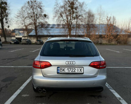 Серый Ауди А4, объемом двигателя 2 л и пробегом 246 тыс. км за 9500 $, фото 3 на Automoto.ua