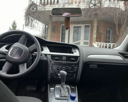 Сірий Ауді А4, об'ємом двигуна 1.8 л та пробігом 168 тис. км за 9199 $, фото 8 на Automoto.ua