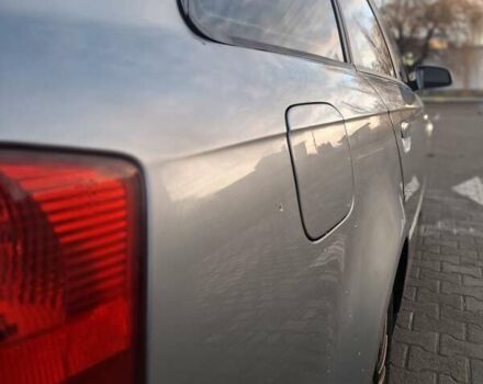 Серый Ауди А4, объемом двигателя 2 л и пробегом 350 тыс. км за 7600 $, фото 13 на Automoto.ua