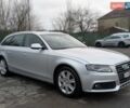 Сірий Ауді А4, об'ємом двигуна 2 л та пробігом 260 тис. км за 9250 $, фото 5 на Automoto.ua