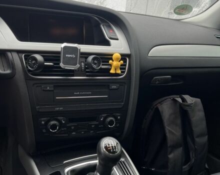 Серый Ауди А4, объемом двигателя 1.8 л и пробегом 285 тыс. км за 8200 $, фото 1 на Automoto.ua