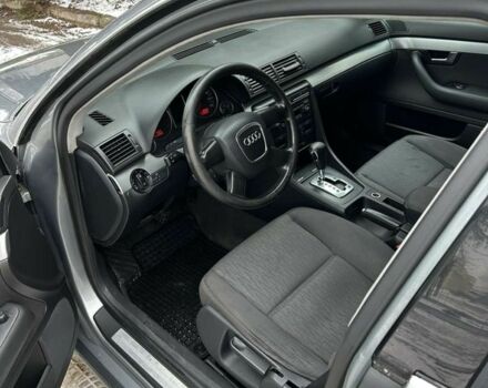 Серый Ауди А4, объемом двигателя 2 л и пробегом 250 тыс. км за 3500 $, фото 5 на Automoto.ua