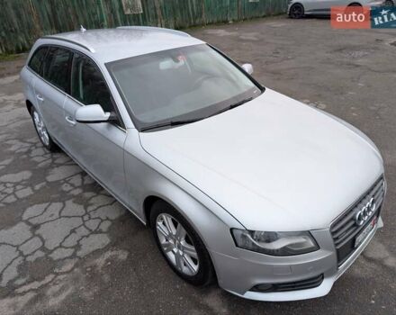 Сірий Ауді А4, об'ємом двигуна 2 л та пробігом 260 тис. км за 9250 $, фото 15 на Automoto.ua