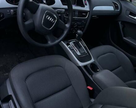 Сірий Ауді А4, об'ємом двигуна 1.8 л та пробігом 168 тис. км за 9100 $, фото 7 на Automoto.ua