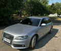 Сірий Ауді А4, об'ємом двигуна 2 л та пробігом 198 тис. км за 13500 $, фото 3 на Automoto.ua