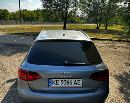 Сірий Ауді А4, об'ємом двигуна 2 л та пробігом 198 тис. км за 13500 $, фото 5 на Automoto.ua