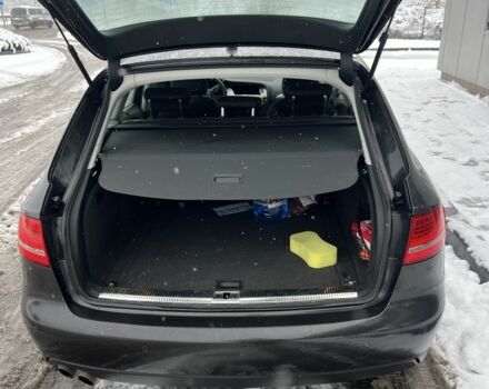 Серый Ауди А4, объемом двигателя 1.8 л и пробегом 285 тыс. км за 8200 $, фото 3 на Automoto.ua