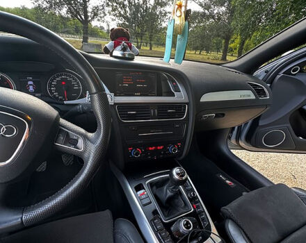 Сірий Ауді А4, об'ємом двигуна 2 л та пробігом 198 тис. км за 13500 $, фото 10 на Automoto.ua
