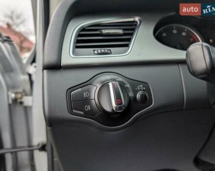 Сірий Ауді А4, об'ємом двигуна 2 л та пробігом 260 тис. км за 9250 $, фото 32 на Automoto.ua