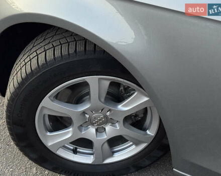 Серый Ауди А4, объемом двигателя 1.8 л и пробегом 238 тыс. км за 9400 $, фото 3 на Automoto.ua