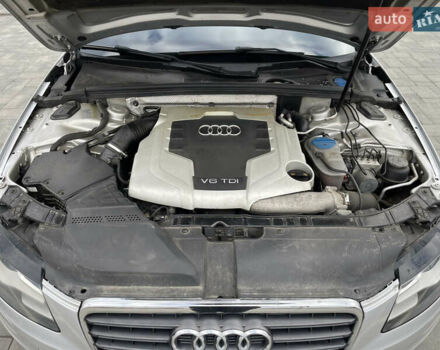 Сірий Ауді А4, об'ємом двигуна 2.7 л та пробігом 376 тис. км за 9300 $, фото 6 на Automoto.ua