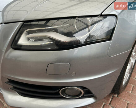 Серый Ауди А4, объемом двигателя 2 л и пробегом 210 тыс. км за 9999 $, фото 13 на Automoto.ua