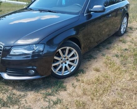 Серый Ауди А4, объемом двигателя 2 л и пробегом 258 тыс. км за 9000 $, фото 2 на Automoto.ua