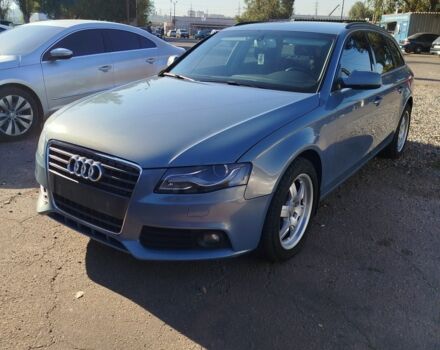 Сірий Ауді А4, об'ємом двигуна 2 л та пробігом 248 тис. км за 8999 $, фото 1 на Automoto.ua