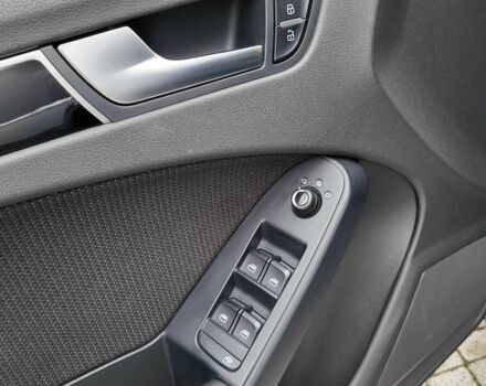 Серый Ауди А4, объемом двигателя 1.8 л и пробегом 241 тыс. км за 10500 $, фото 16 на Automoto.ua