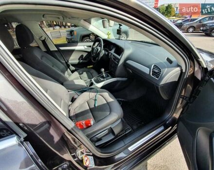 Серый Ауди А4, объемом двигателя 1.8 л и пробегом 200 тыс. км за 8200 $, фото 8 на Automoto.ua