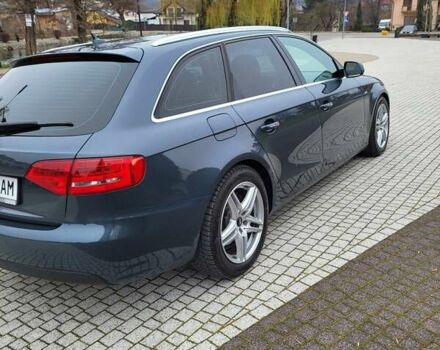 Серый Ауди А4, объемом двигателя 0 л и пробегом 241 тыс. км за 10600 $, фото 6 на Automoto.ua